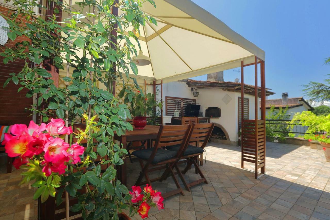 Spaziosa Villa Bifamiliare كامباغنانو دي روما المظهر الخارجي الصورة